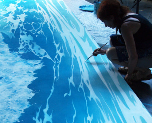 Glenda painting large wave 1